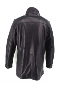Farbe: schwarz