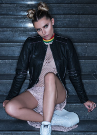 Kelly / Bild 3 von 6